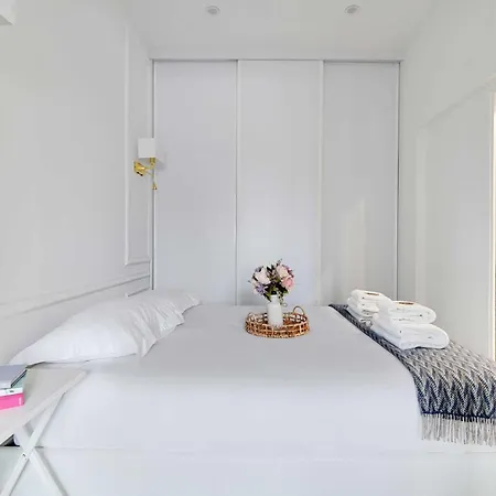 Charming 1bdr 2p Tour Eiffel * Parigi