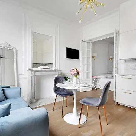 Charming 1bdr 2p Tour Eiffel * Parigi